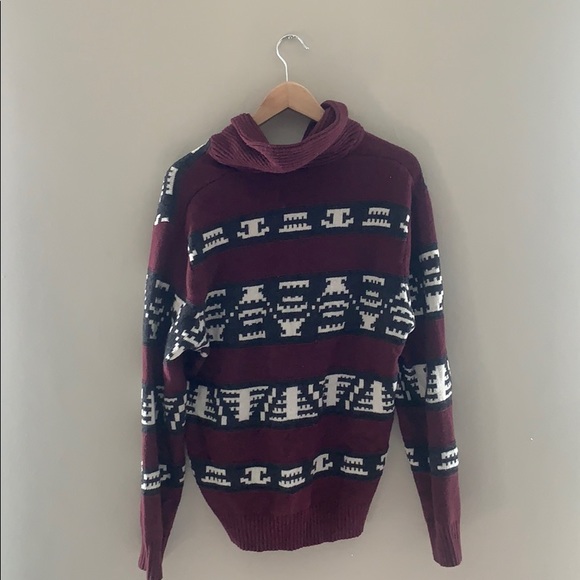 American Eagle Sweater - Picture 4 of 4